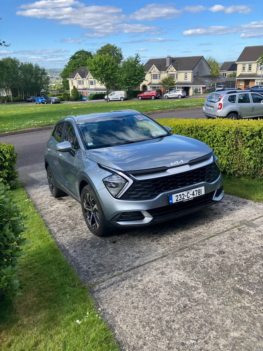 Car - Image 4