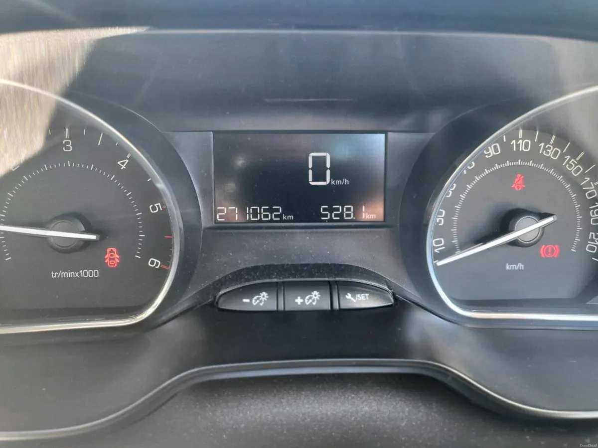 141 Peugeot 2008 new nct 5/27 - Image 3