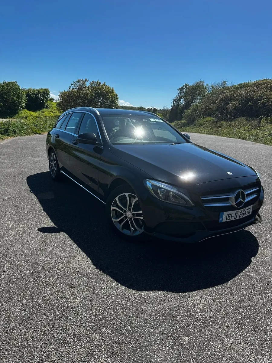 Mercedes-Benz C-Class 2016 - Image 2