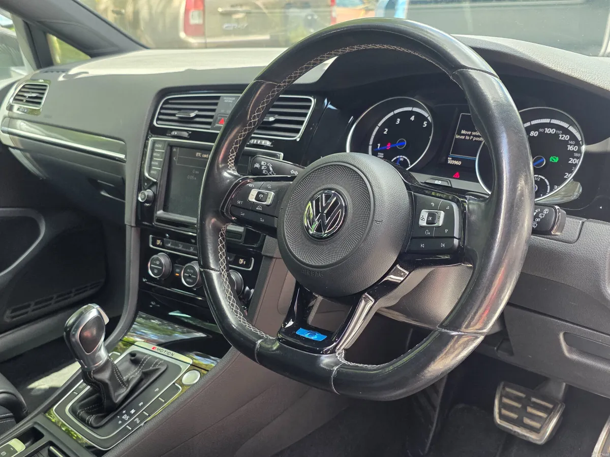 2016 VOLKSWAGEN GOLF R 2.0 TSI 305BHP AUTO - Image 4