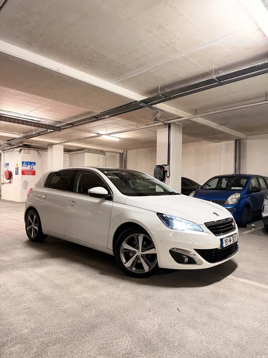 308 Peugeot - Image 1