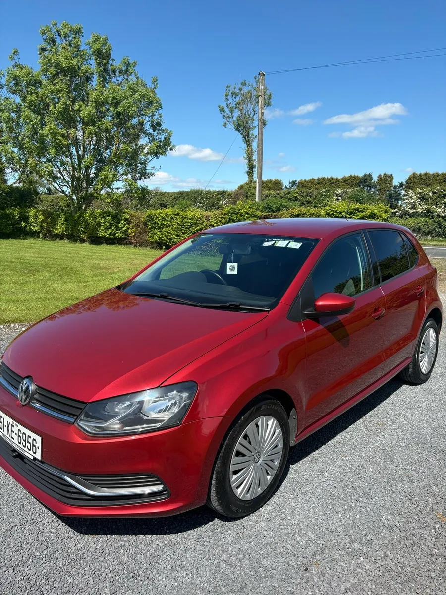 Volkswagen Polo 1.2 TSI Automatic, 2015 - Image 1