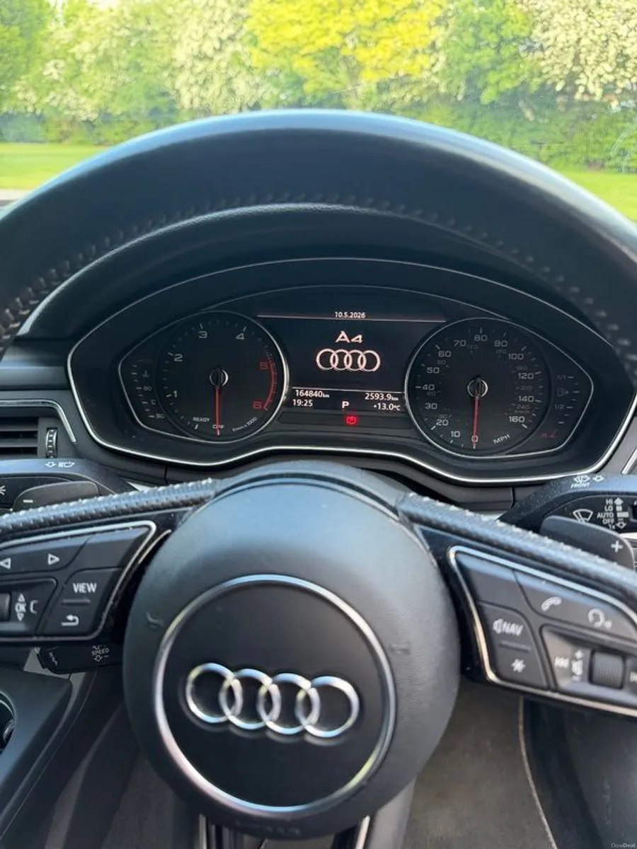 Audi A4 2.0 TDI S-Line *Full Service History* - Image 6