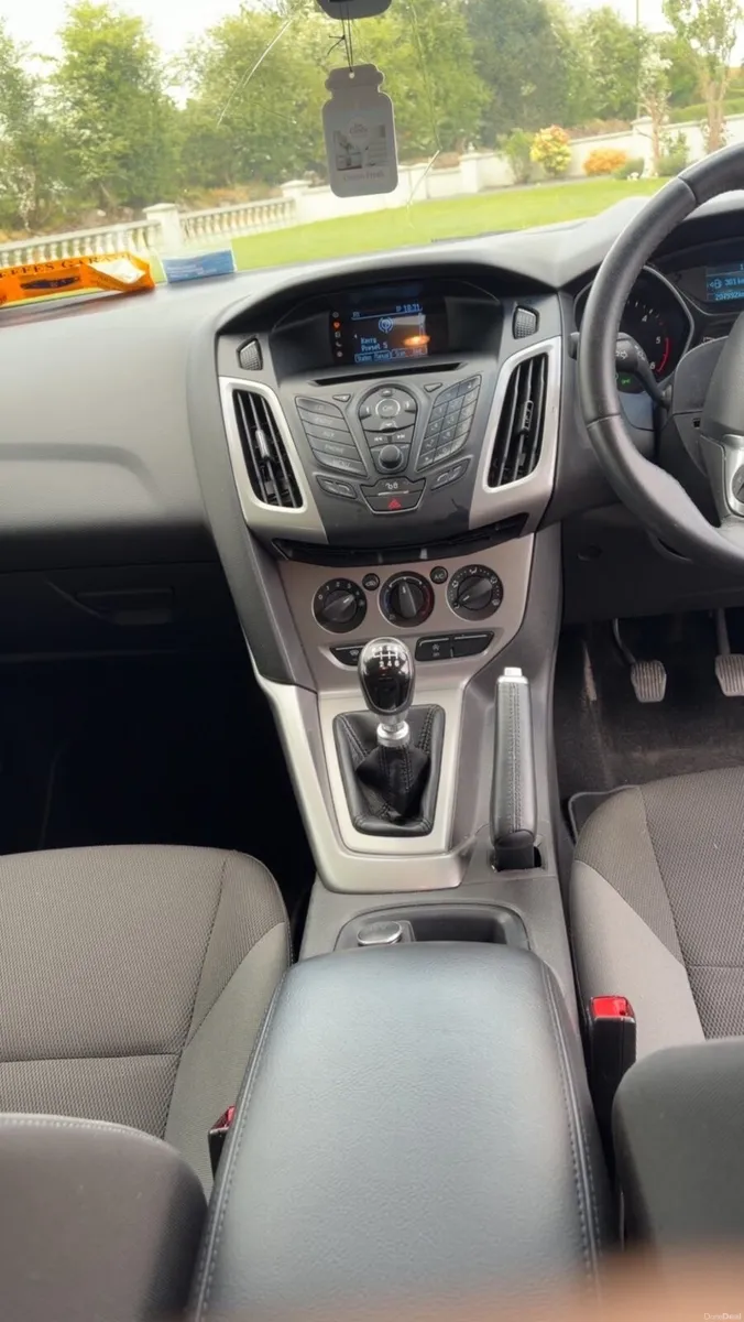 Ford Focus 131 - Image 2