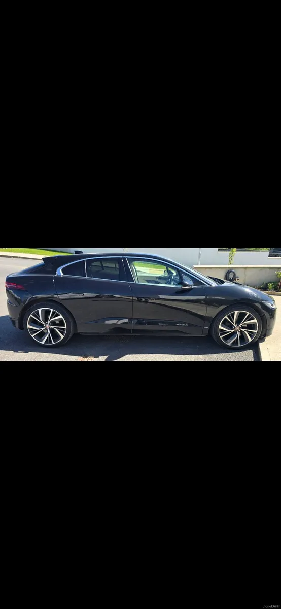 Jaguar I-pace EV400 HSE (High Spec Edition) 400bhp - Image 3