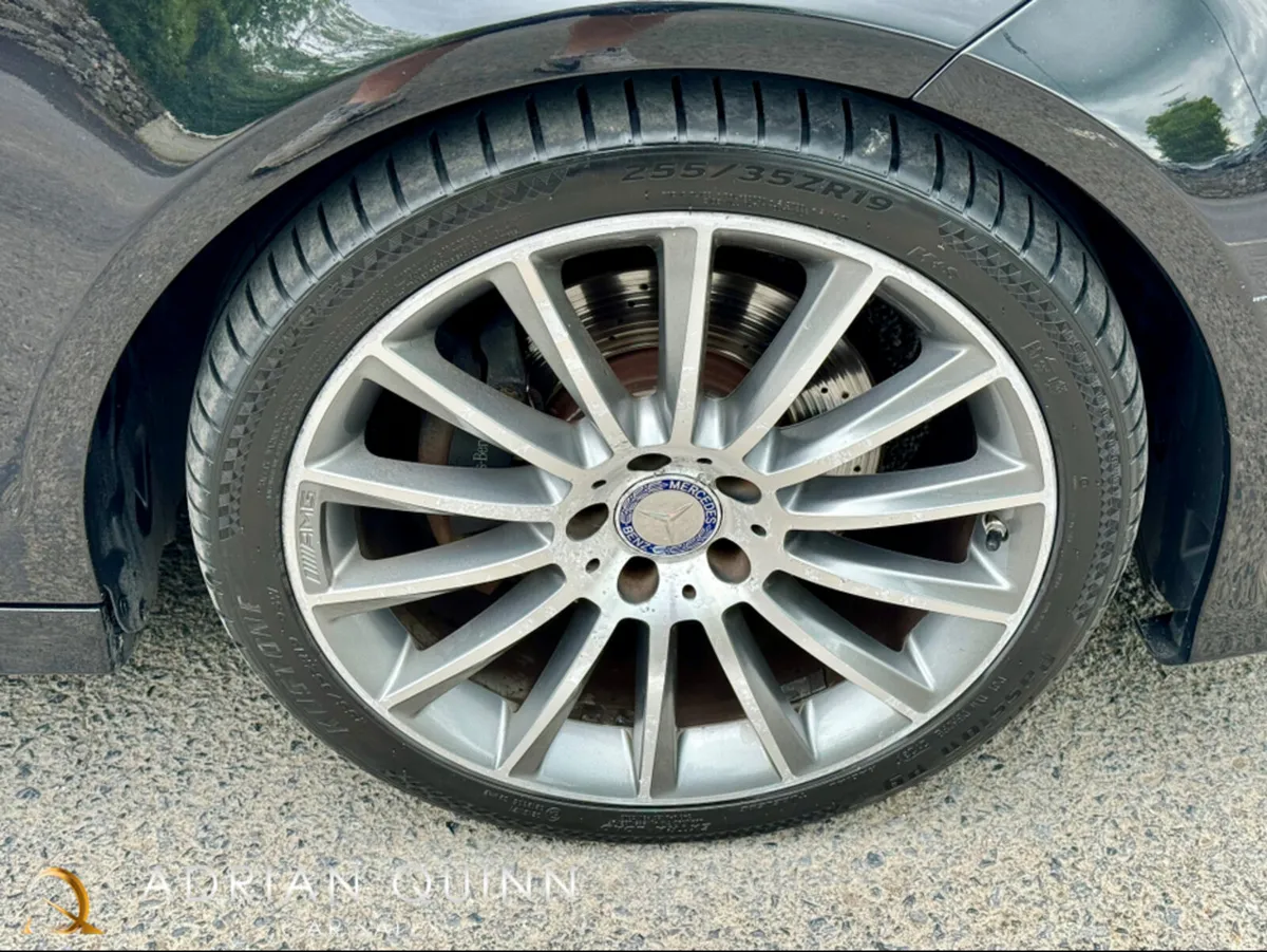 Mercedes-Benz CLS 220 D AMG LINE AUTO - Image 6