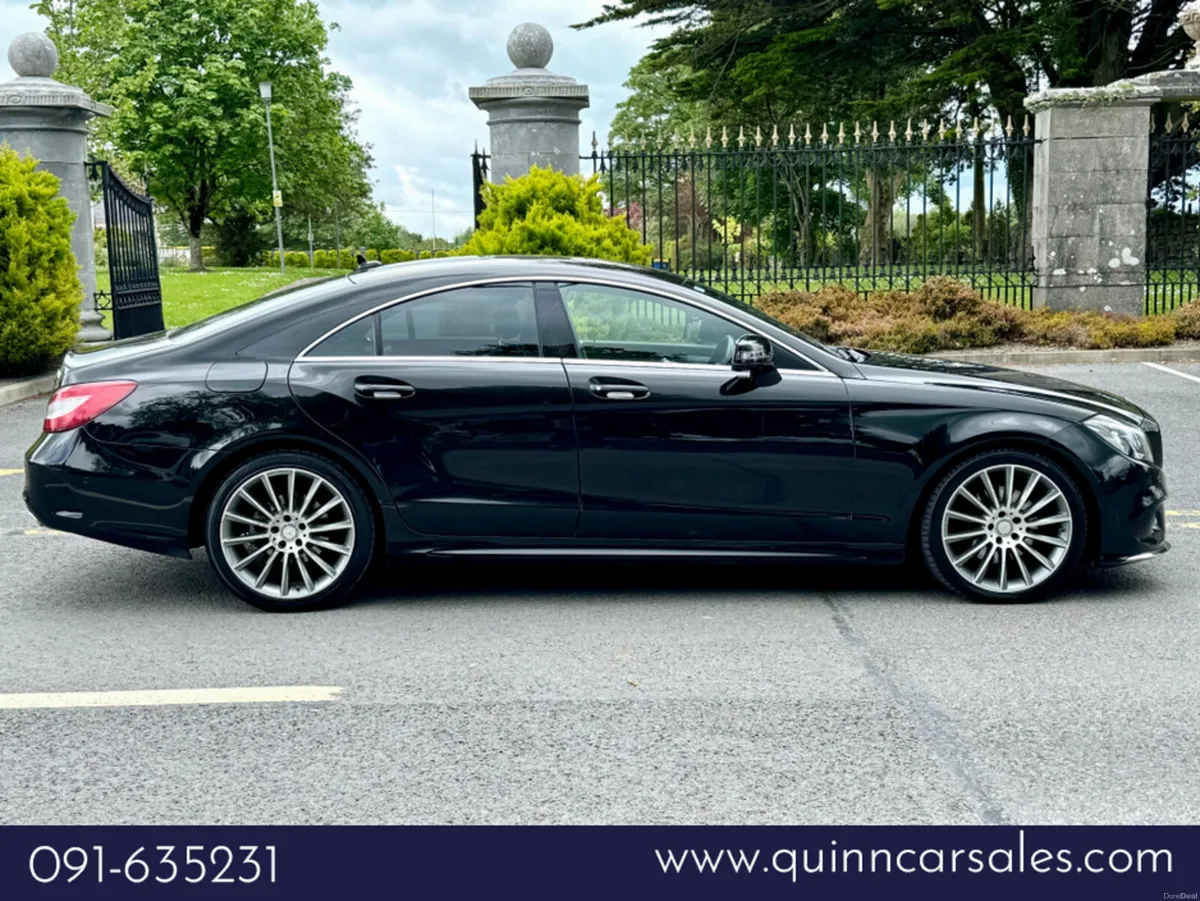 Mercedes-Benz CLS 220 D AMG LINE AUTO - Image 2