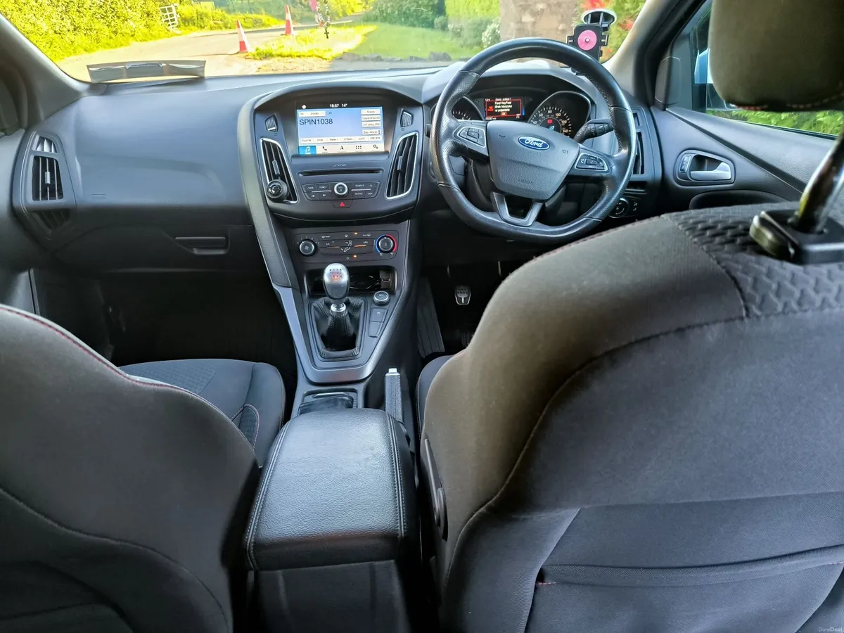 Ford Focus 1.0 St line Ecoboost 140PS  ⭐⭐NEW NCT⭐⭐ - Image 6