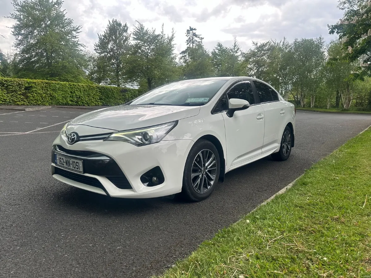 2016 Toyota Avensis - Image 1