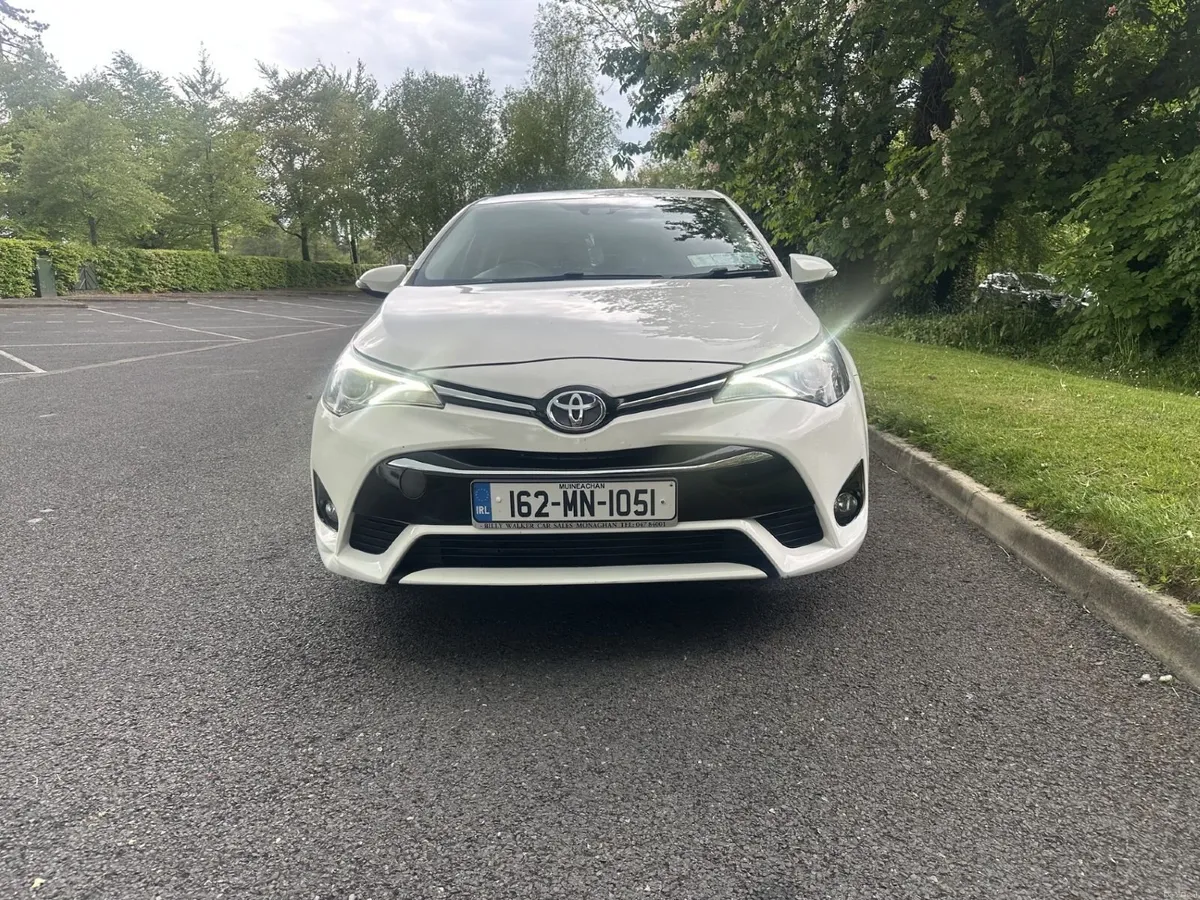 2016 Toyota Avensis - Image 2