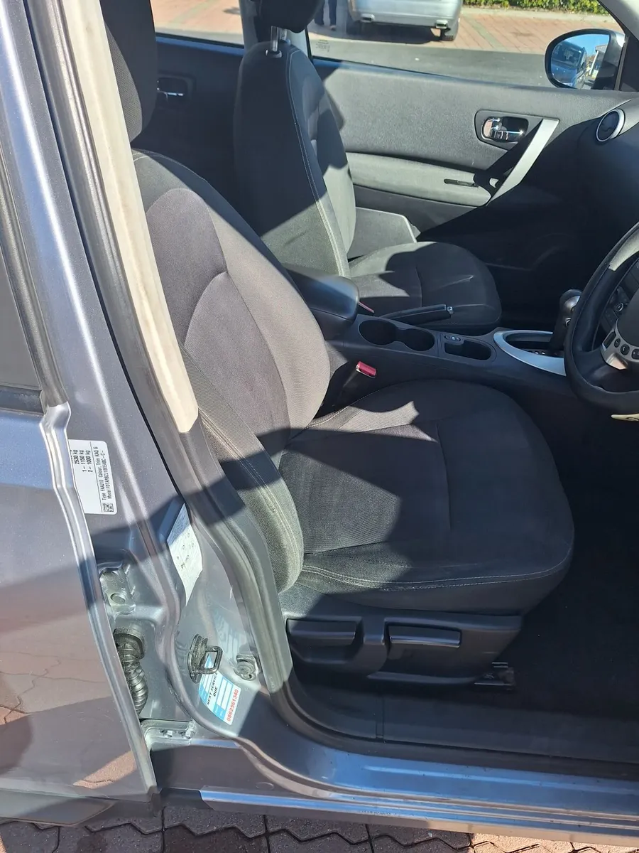 Nissan Qashqai 2012 - Image 2
