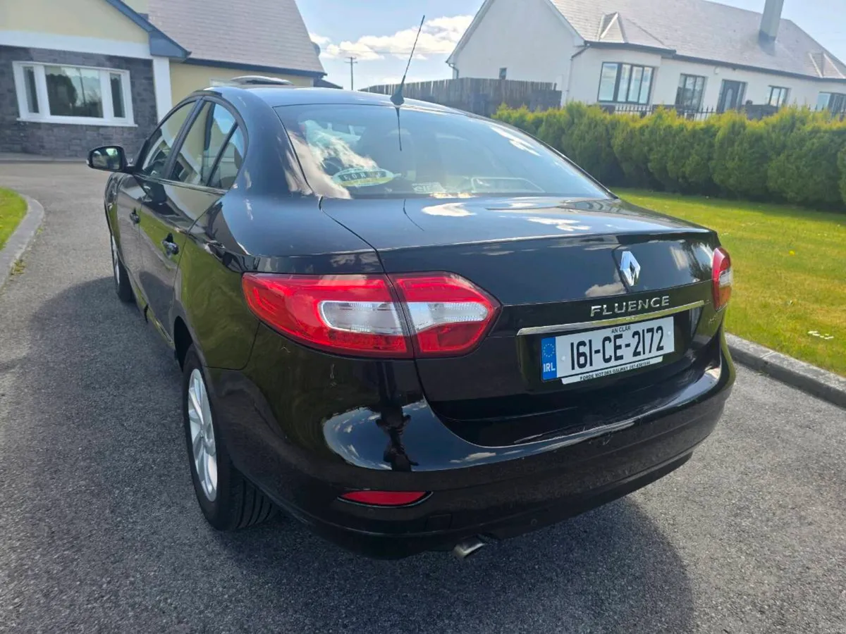 Renault Fluence Tested and Taxed 2028 - Image 3