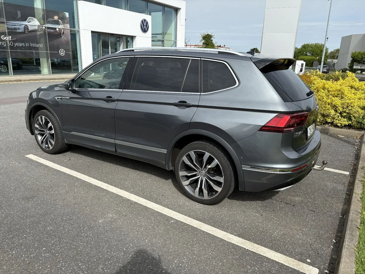 Volkswagen Tiguan 2021 - Image 3