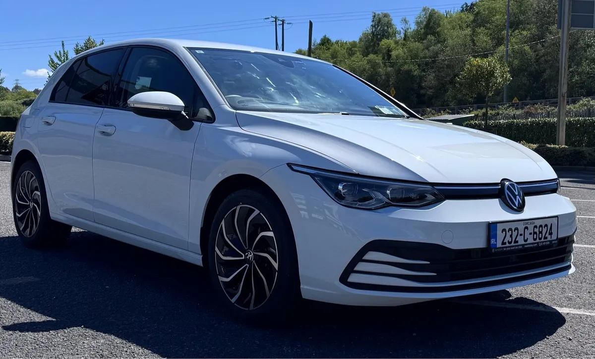 Volkswagen Golf - Image 2