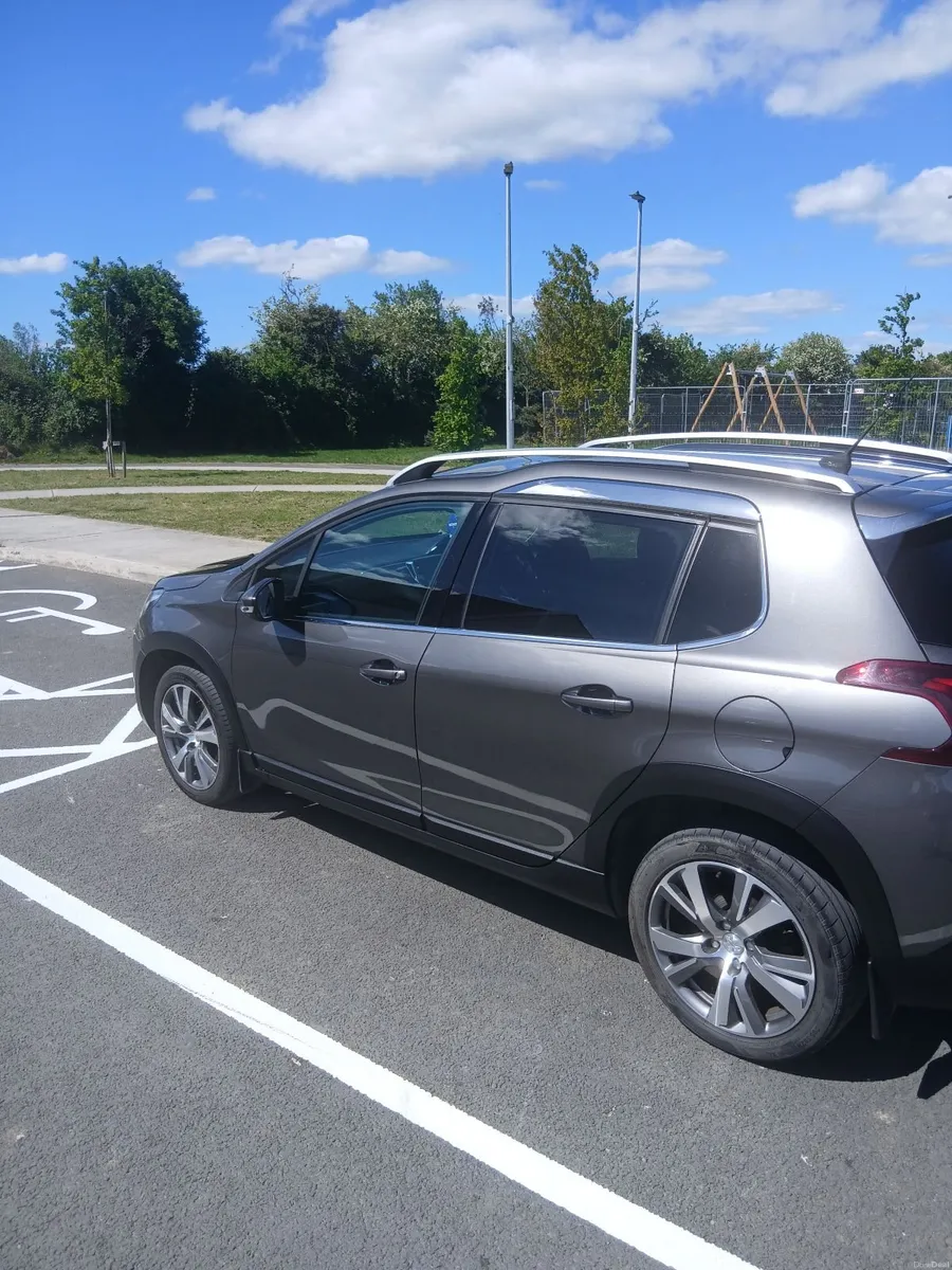 Peugeot 2008 - Image 4