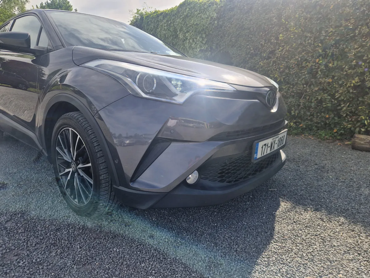 Toyota C-HR SOL MANUAL  2017 - Image 2