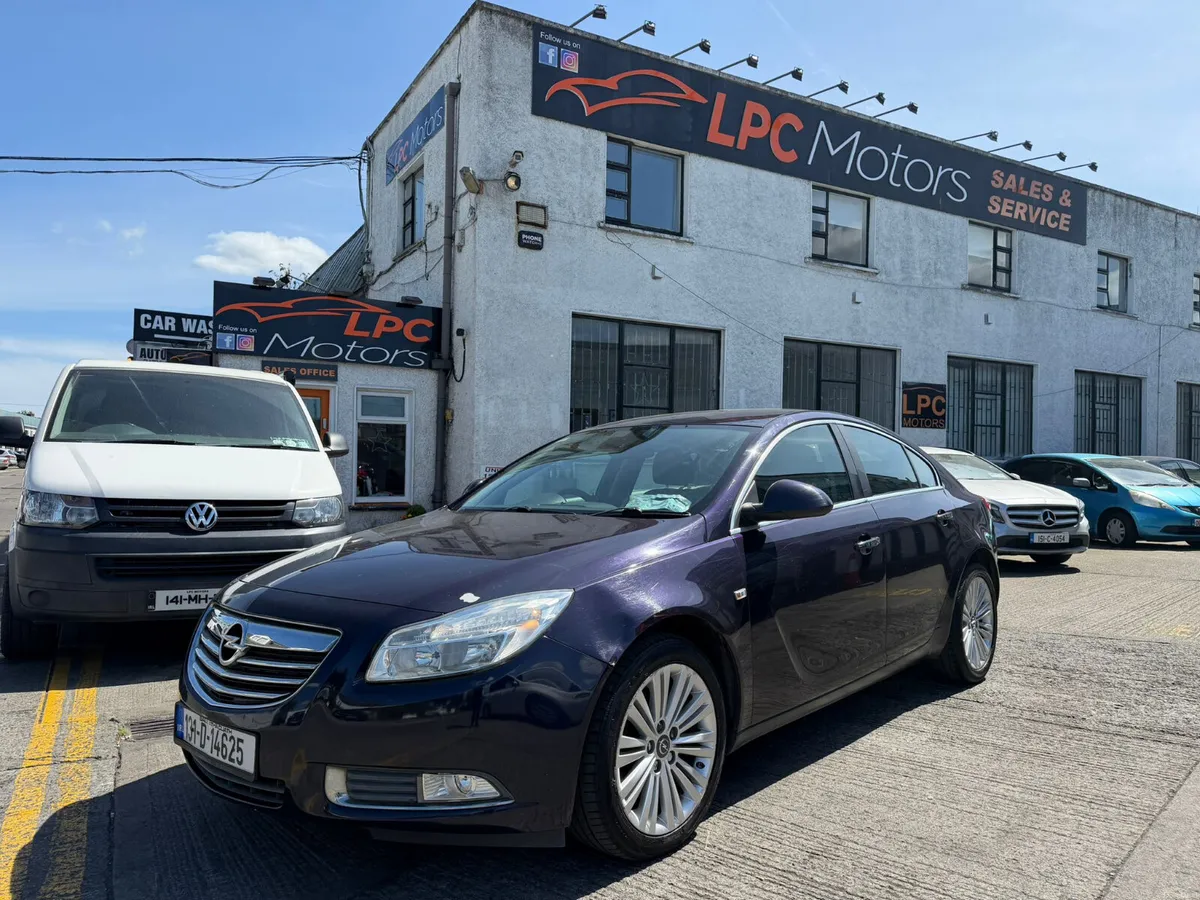 Opel Insignia 2013 - Image 1