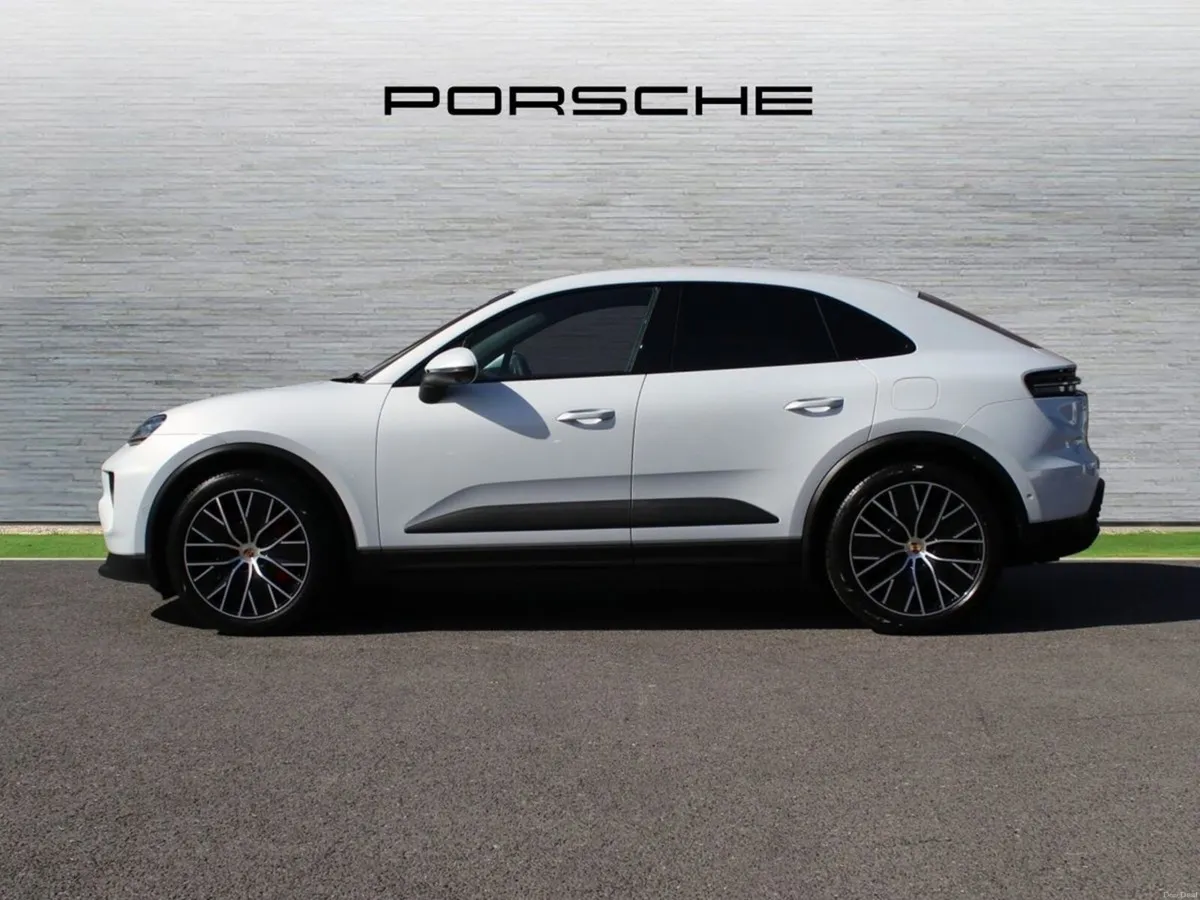 Porsche Macan 4S Electric - Image 4