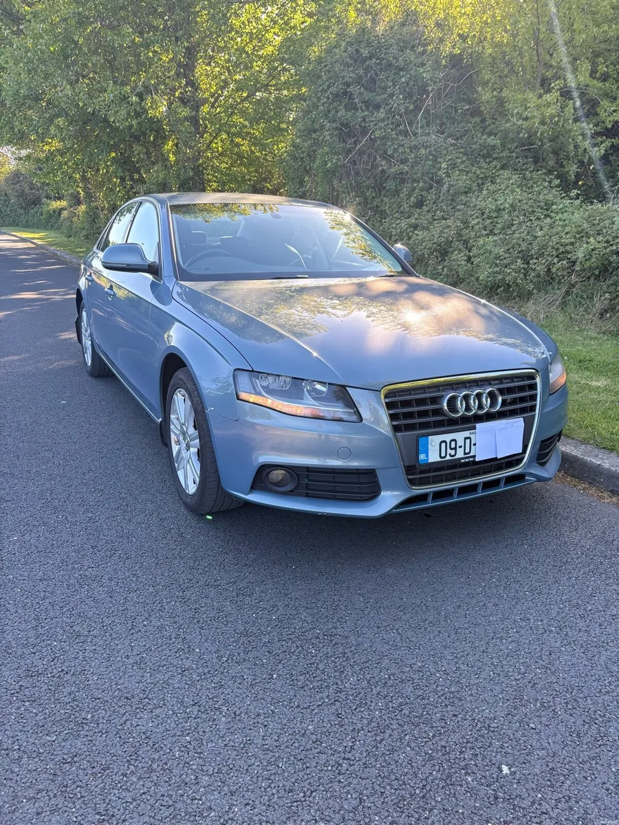 Audi A4 - Image 2
