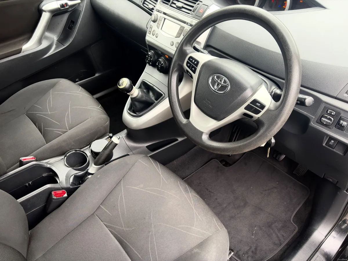 Toyota Verso 2010 2.0 D4D new nct 12/26 tax 4/26 - Image 2