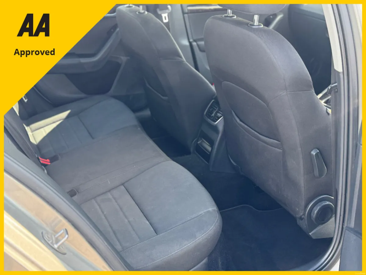 Skoda Octavia STYLE 1.6 TDI 110HP 4DR - Image 3