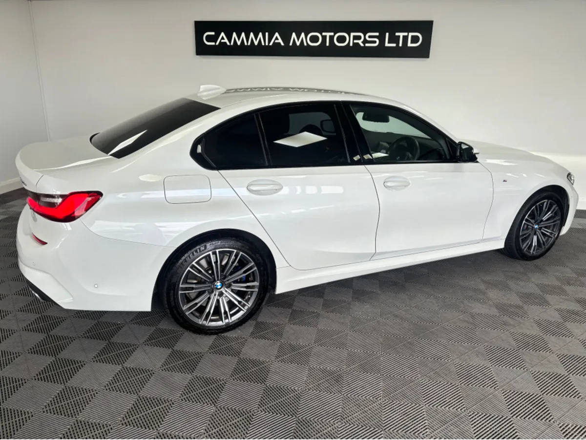 BMW 3-Series BMW 330E M-SPORT PETROL PLUG IN HYBRI - Image 4