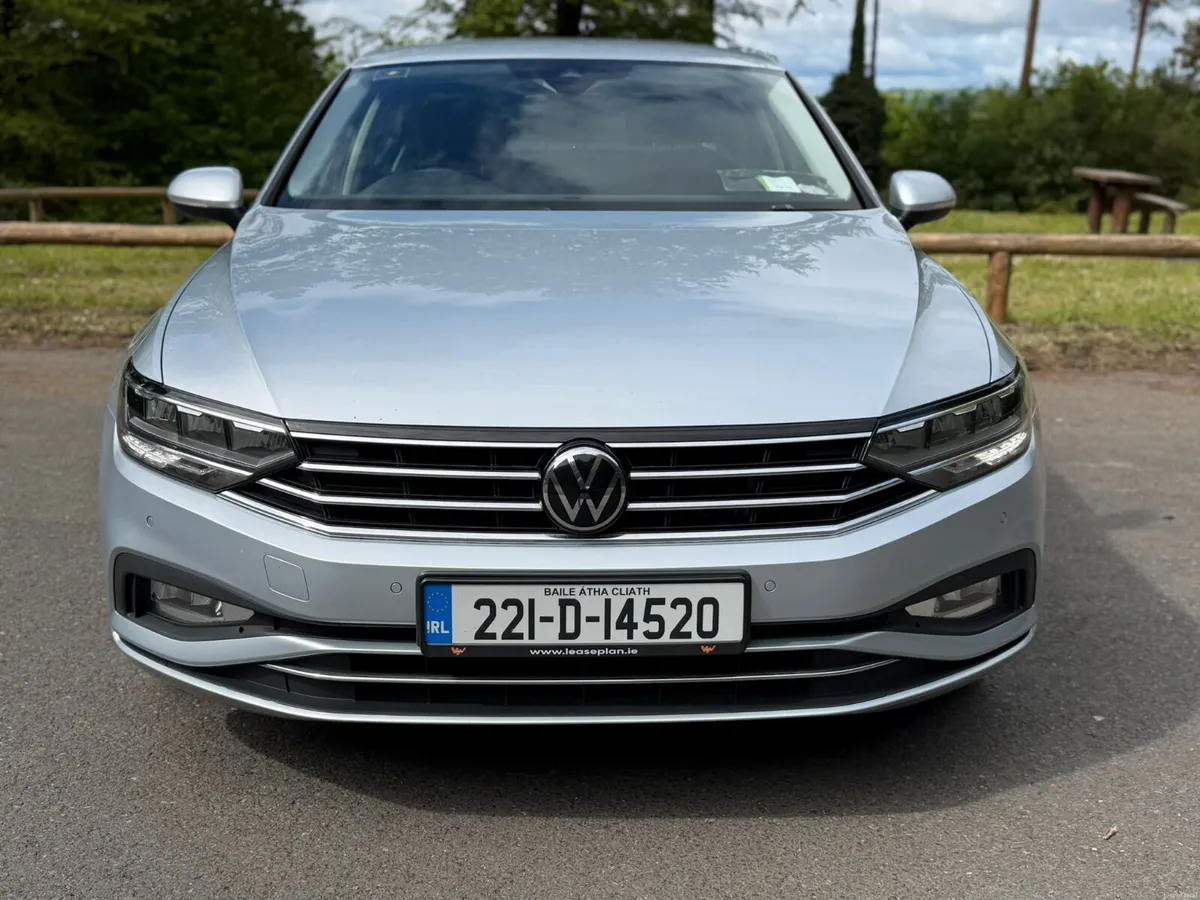 2022  Volkswagen Passat 2.0 TDI 150HP Business - Image 2