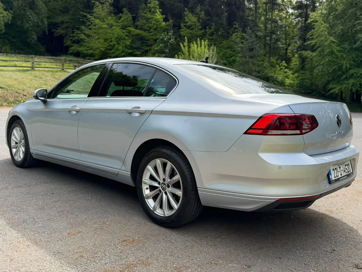 2022  Volkswagen Passat 2.0 TDI 150HP Business - Image 4