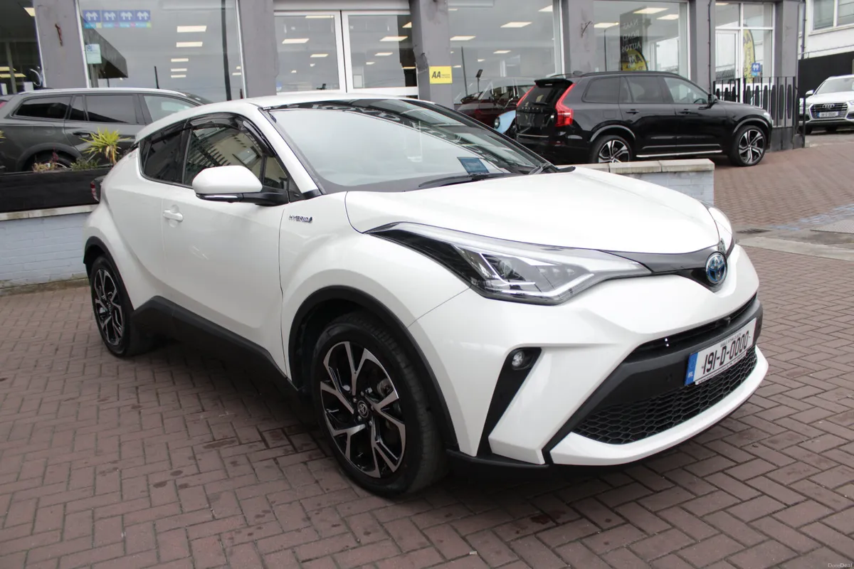 1.8 SELF CHARGING HYBRID SPORT AUTOMATIC // STUNNI - Image 2