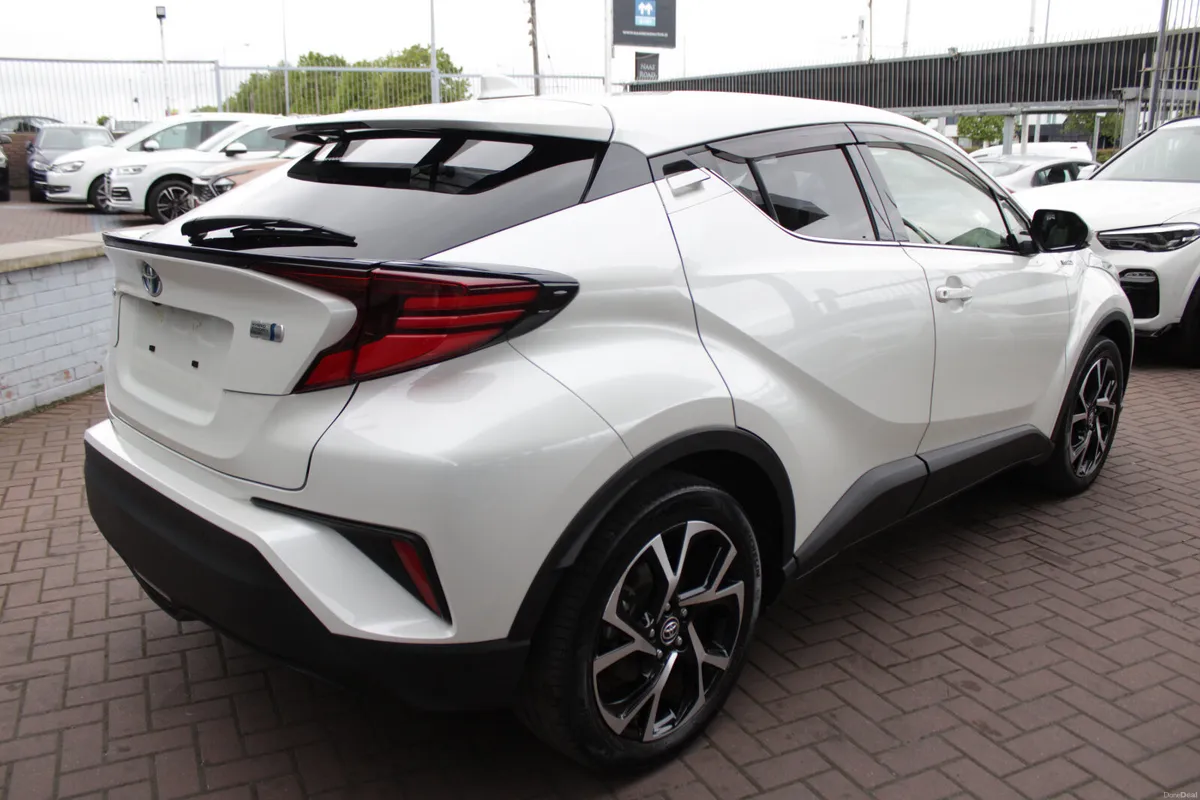 1.8 SELF CHARGING HYBRID SPORT AUTOMATIC // STUNNI - Image 4