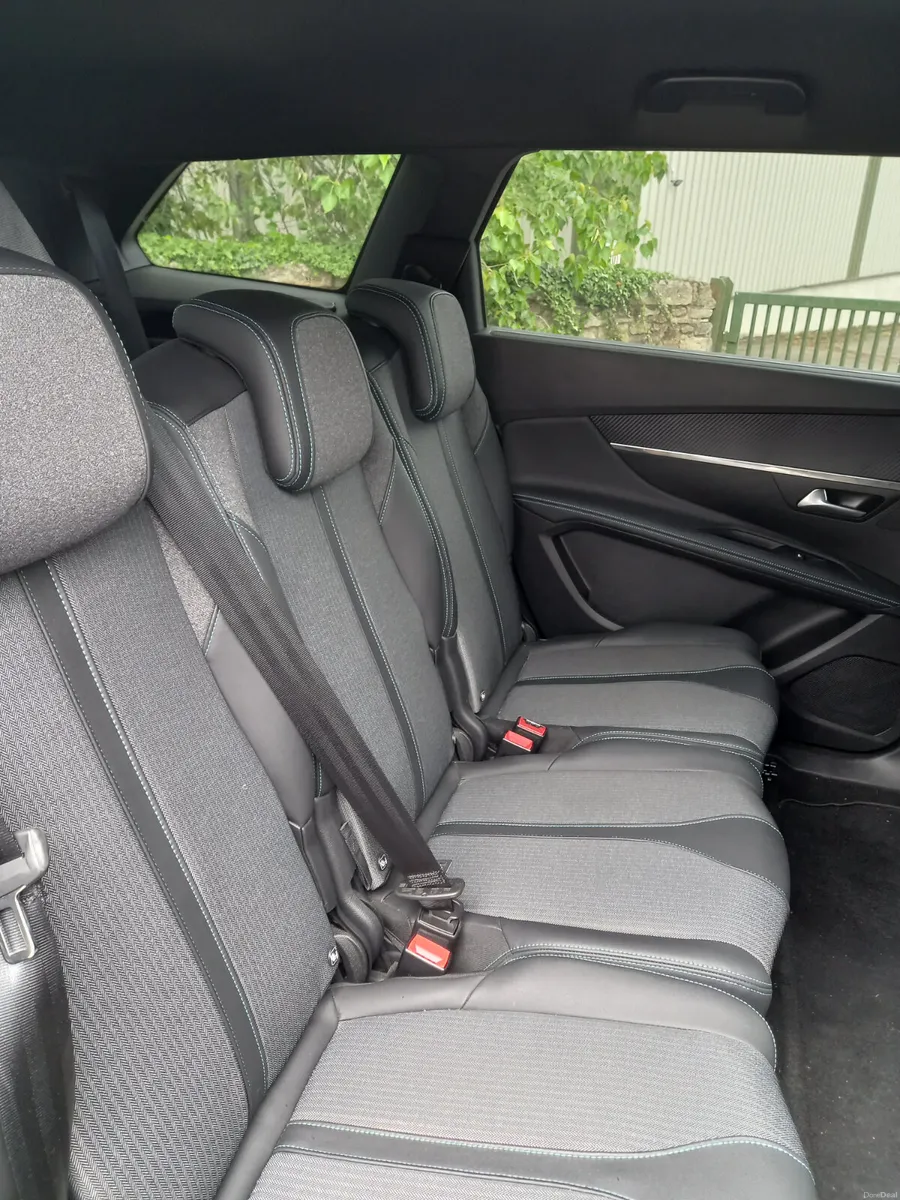 2024 Peugeot 5008 1.2 Petrol Hybrid - Image 2