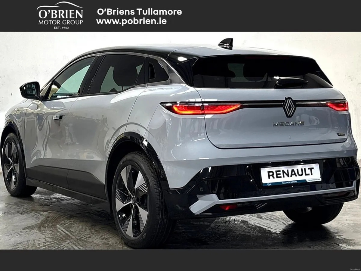 Renault Megane TECHNO EV60 220BHP  AC11K - Image 3
