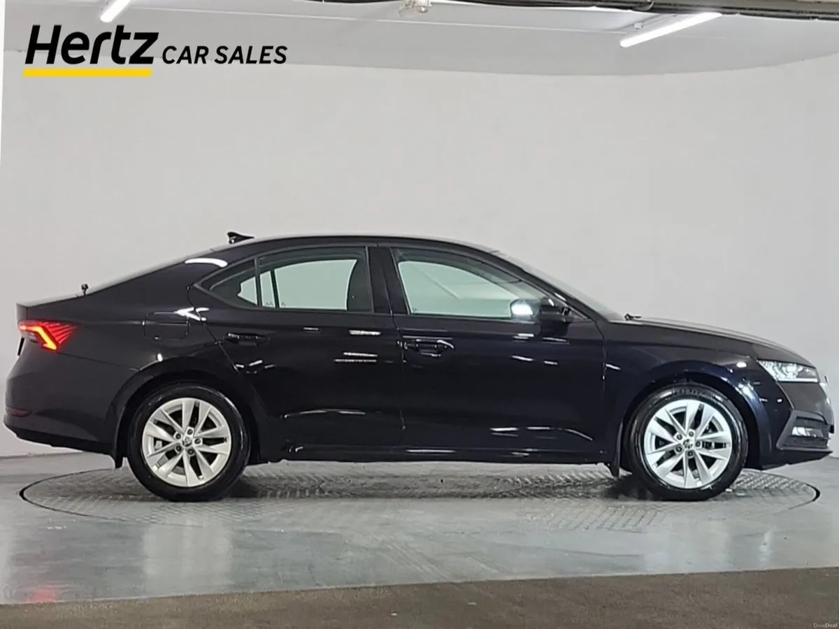 Skoda Octavia AMB 2.0TDI Diesel Manual - Image 4