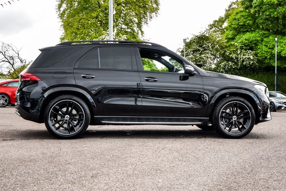 Mercedes-Benz GLE Demo 262 350de AMG Special Editi - Image 4