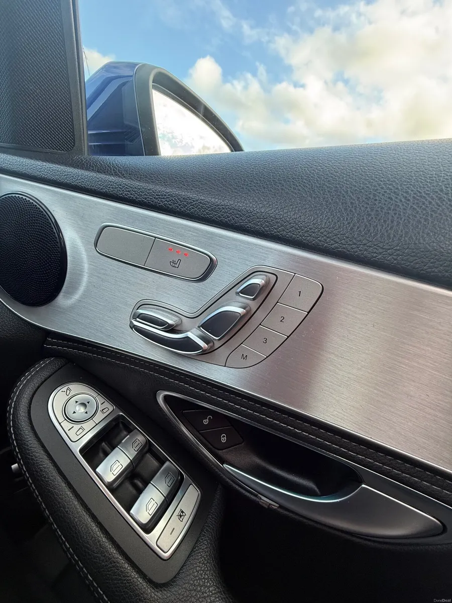 Mercedes-Benz C-Class 2015 - Image 5