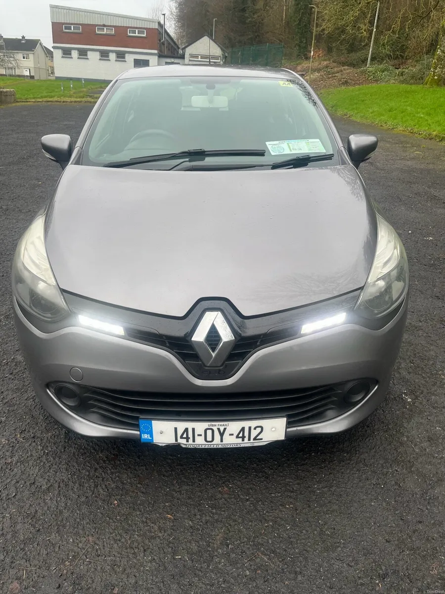 Renault Clio - Image 1