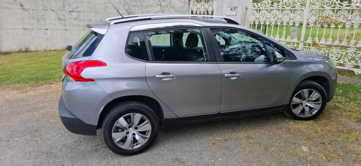 Peugeot 2008 1.6 Diesel - Image 4