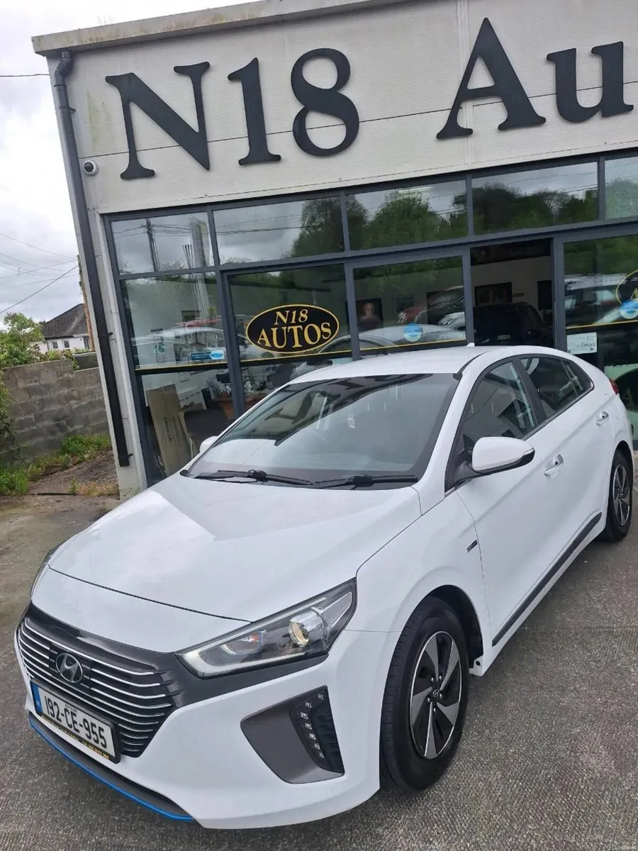 192 Hyundai Ioniq 1.6 Premium HEV NCT 2027 - Image 3