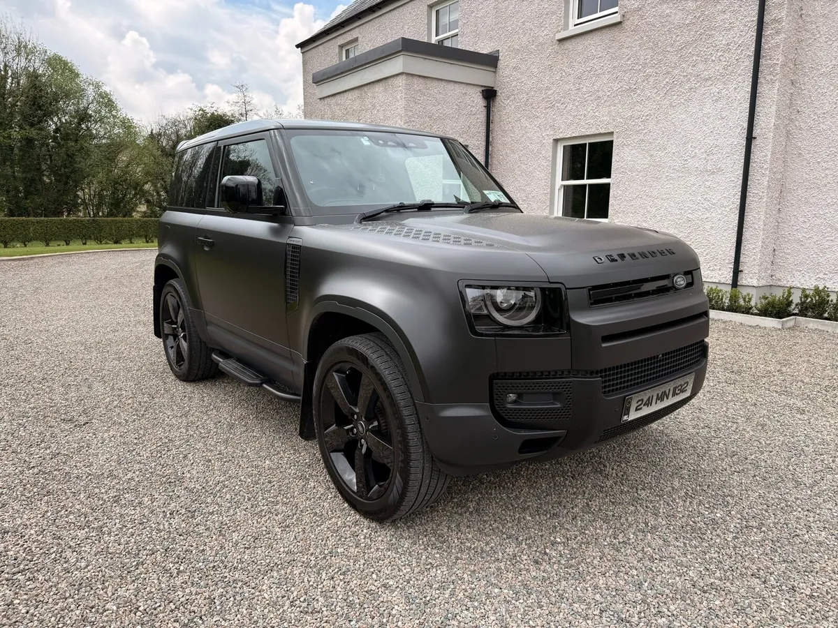 Defender 90 HSE - Image 1