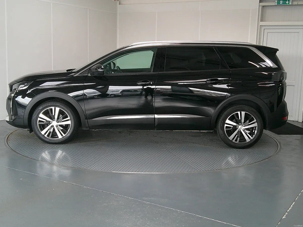 Peugeot 5008 2021 - Image 4