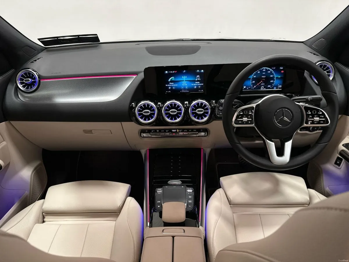 Mercedes-Benz GLA GLA200 Progressive Line - Image 4