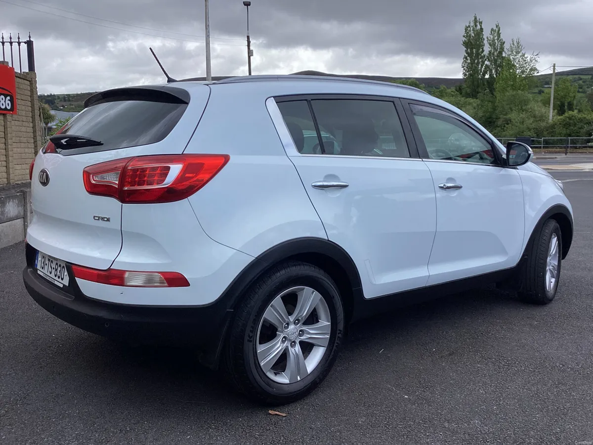Kia Sportage * 1.7 DIESEL - Image 4