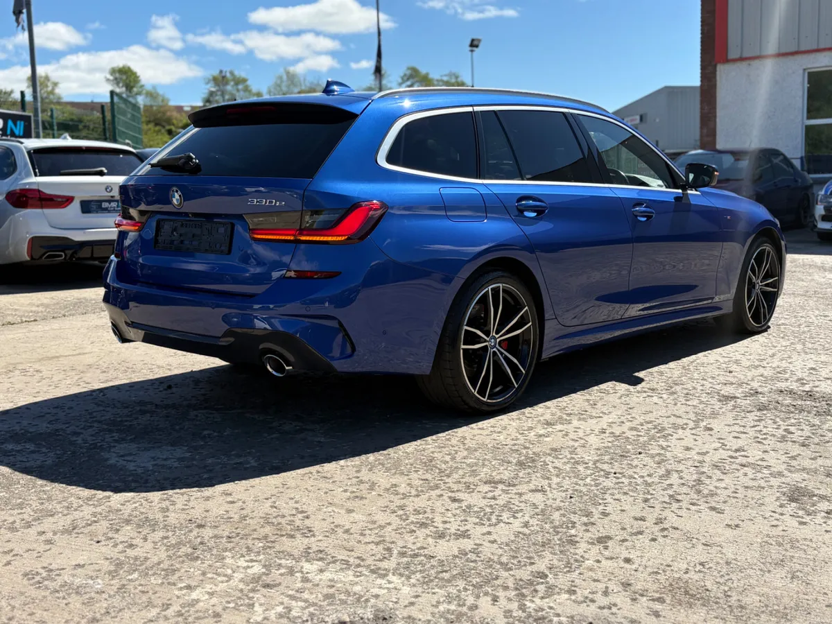 2021 BMW ESTATE 330 M SPORT AUTO HYBRID PAN ROOF - Image 4