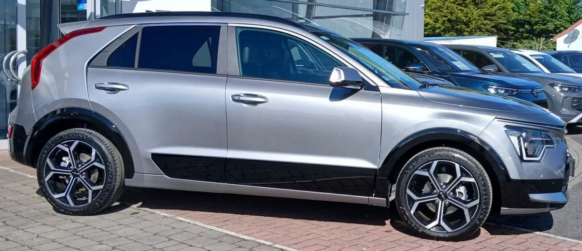 Kia Niro 1.6 HEV **AUTOMATIC, REAR VIEW CAMERA,FIN - Image 2