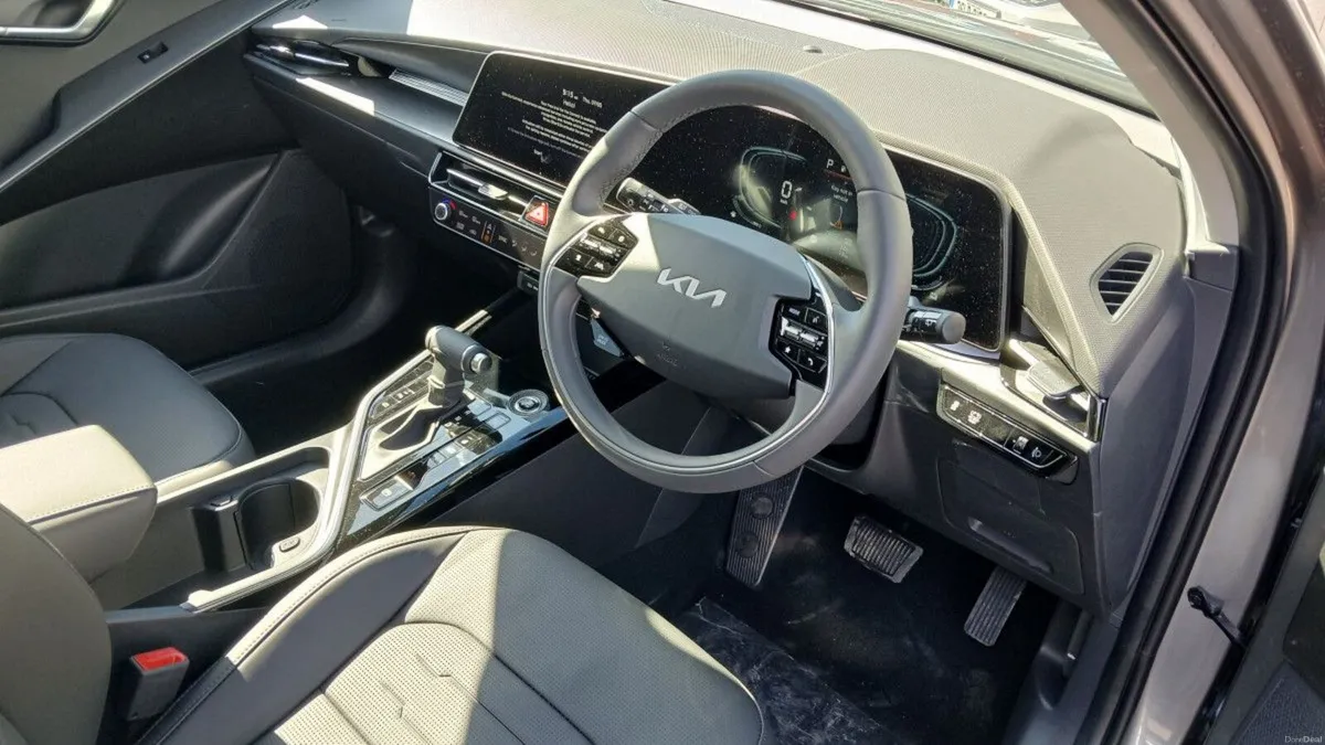 Kia Niro 1.6 HEV **AUTOMATIC, REAR VIEW CAMERA,FIN - Image 5