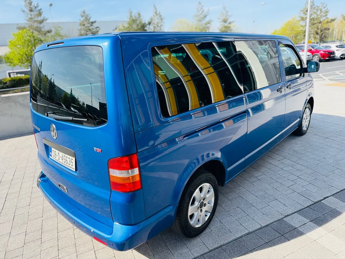 Volkswagen shuttle 2.5 LWB automatic - Image 2