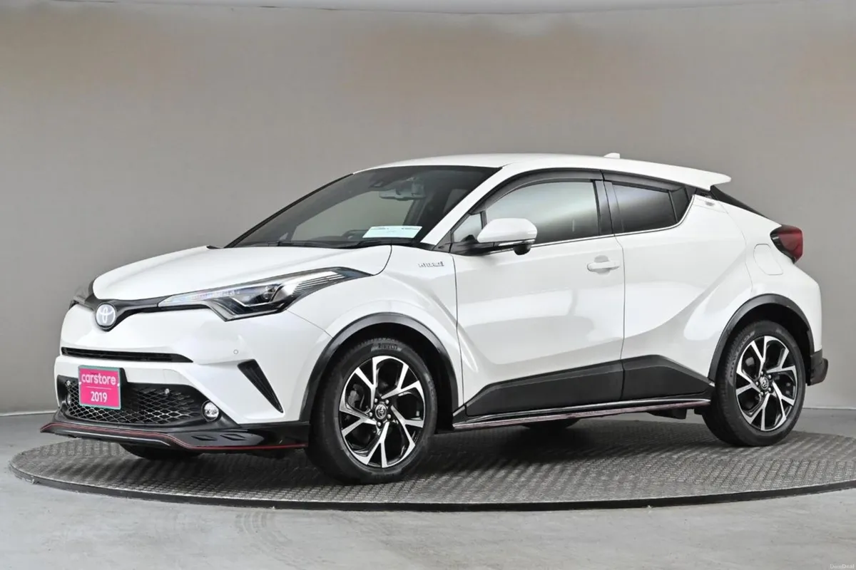 Toyota C-HR 1.8 HYBRID **BODY KIT**HALF LEATHER**9 - Image 4