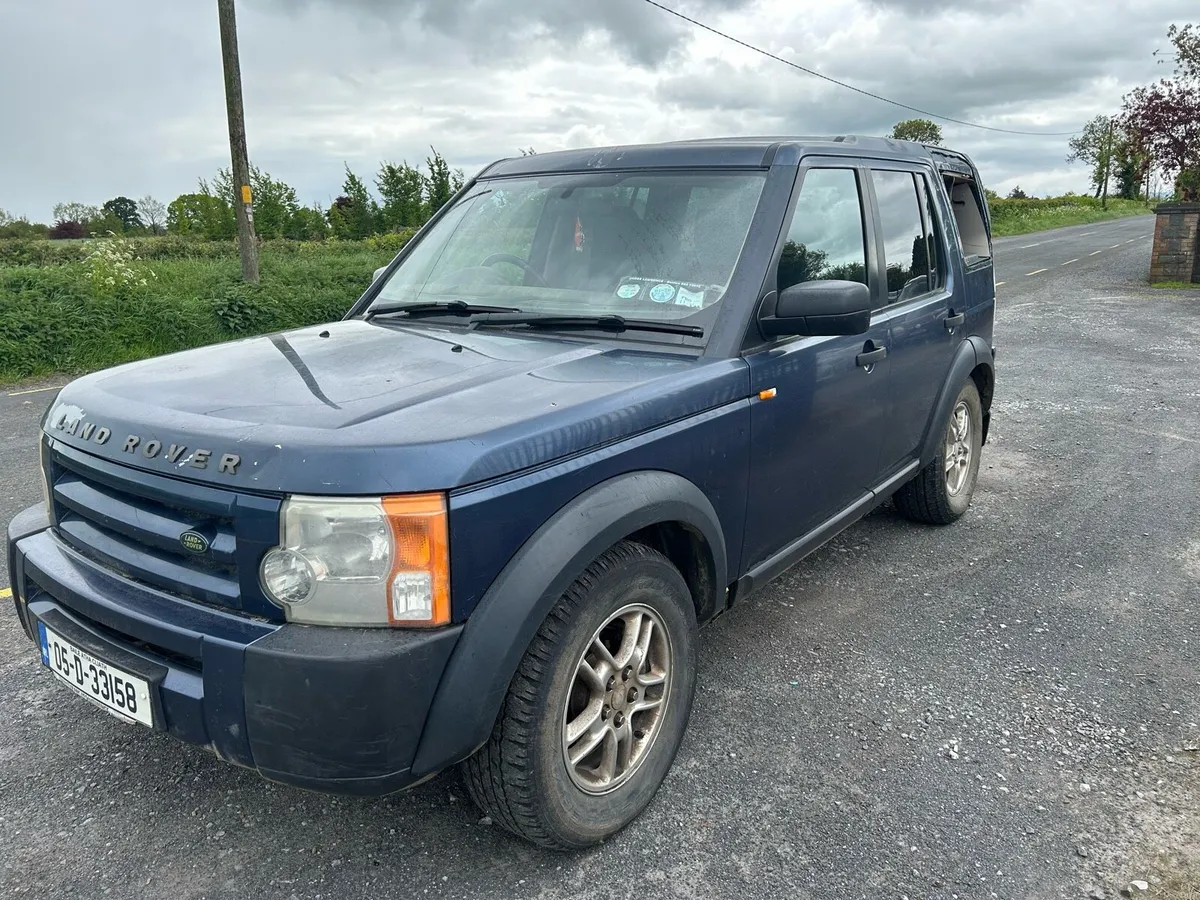 Landrover Discovery four wheel Drive - Image 3