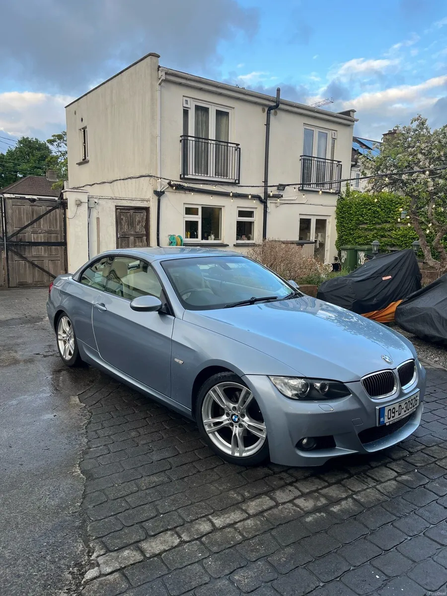 BMW 320d convertible M-Sport - Image 1