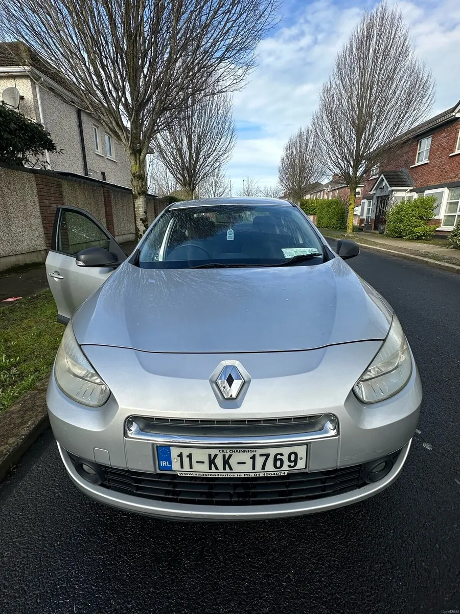 2011 Renault Fluence 1.5 dCi 110 Diesel Automatic - Image 2
